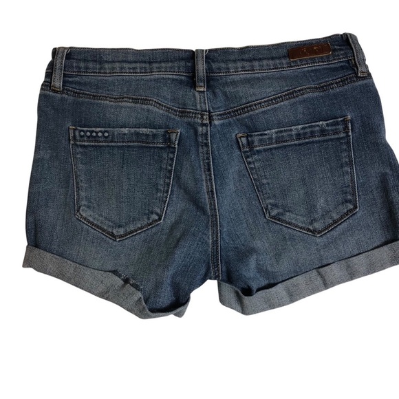Blank NYC The Fulton Denim Jean Shorts Sz 26 Ripped Mid-rise Cuffed Raw Hem Blue - Picture 3 of 10